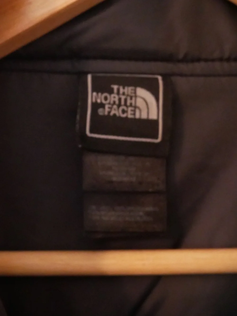 The North Face Men's Windbreaker~